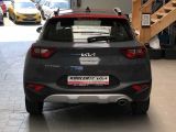 Kia Stonic bei Gebrauchtwagen.expert - Abbildung (10 / 15)
