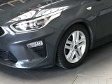 Kia Ceed bei Gebrauchtwagen.expert - Abbildung (2 / 15)