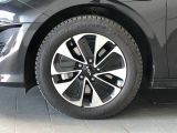 Kia Ceed bei Gebrauchtwagen.expert - Abbildung (4 / 15)