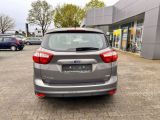 Ford C-MAX bei Gebrauchtwagen.expert - Abbildung (5 / 15)