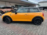 Mini Cooper D bei Gebrauchtwagen.expert - Abbildung (8 / 15)