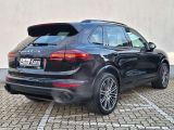 Porsche Cayenne bei Gebrauchtwagen.expert - Abbildung (6 / 15)