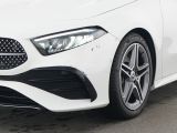 Mercedes-Benz A-Klasse bei Gebrauchtwagen.expert - Abbildung (3 / 15) Mercedes-Benz A-Klasse bei Gebrauchtwagen.expert - Abbildung (3 / 15)