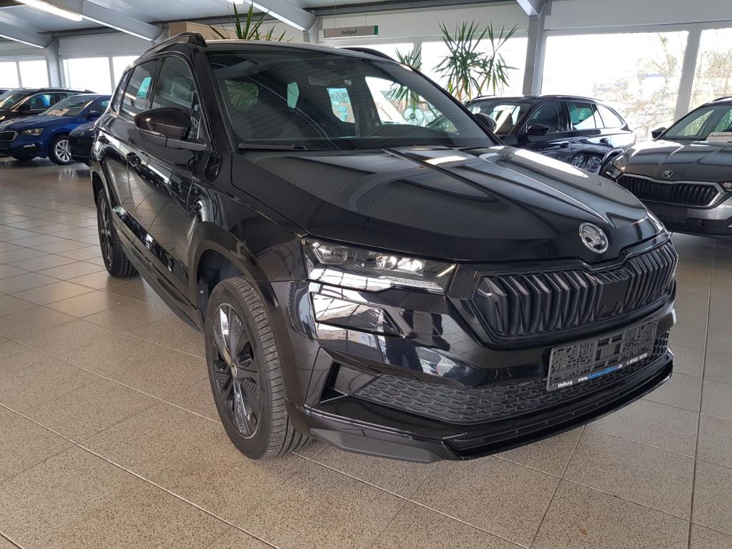 Skoda Karoq bei Gebrauchtwagen.expert - Hauptabbildung Skoda Karoq bei Gebrauchtwagen.expert - Hauptabbildung