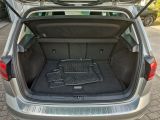 VW Golf Sportsvan bei Gebrauchtwagen.expert - Abbildung (13 / 15)