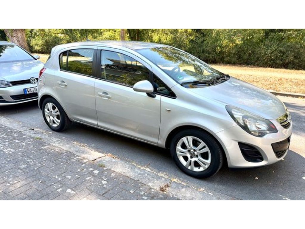 Opel Corsa bei Gebrauchtwagen.expert - Hauptabbildung Opel Corsa bei Gebrauchtwagen.expert - Hauptabbildung
