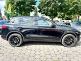 Porsche Cayenne bei Gebrauchtwagen.expert - Abbildung (4 / 15)