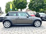 Mini Cooper S bei Gebrauchtwagen.expert - Abbildung (7 / 15)