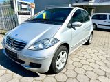 Mercedes-Benz A-Klasse bei Gebrauchtwagen.expert - Abbildung (2 / 15)