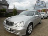 Mercedes-Benz C-Klasse bei Gebrauchtwagen.expert - Abbildung (11 / 15) Mercedes-Benz C-Klasse bei Gebrauchtwagen.expert - Abbildung (11 / 15)