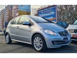 Mercedes-Benz A-Klasse bei Gebrauchtwagen.expert - Abbildung (2 / 10) Mercedes-Benz A-Klasse bei Gebrauchtwagen.expert - Abbildung (2 / 10)