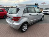 Mercedes-Benz B -Klasse Automatik bei Gebrauchtwagen.expert - Abbildung (3 / 15)