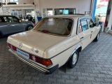 Mercedes-Benz 200 bei Gebrauchtwagen.expert - Abbildung (3 / 15)