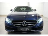 Mercedes-Benz E 300 T Avantgarde bei Gebrauchtwagen.expert - Abbildung (2 / 15)