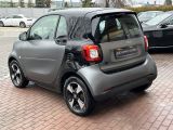 Smart smart fortwo bei Gebrauchtwagen.expert - Abbildung (3 / 14)