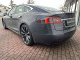 Tesla Model S bei Gebrauchtwagen.expert - Abbildung (3 / 9)