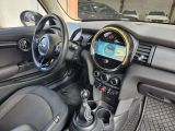 Mini One bei Gebrauchtwagen.expert - Abbildung (6 / 15)