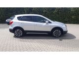 Suzuki SX4 S-Cross bei Gebrauchtwagen.expert - Abbildung (4 / 15) Suzuki SX4 S-Cross bei Gebrauchtwagen.expert - Abbildung (4 / 15)