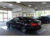 Mercedes-Benz E-Klasse bei Gebrauchtwagen.expert - Abbildung (7 / 15)
