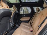 Volvo XC60 bei Gebrauchtwagen.expert - Abbildung (9 / 15)