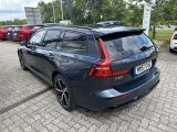 Volvo V60 bei Gebrauchtwagen.expert - Abbildung (3 / 12)