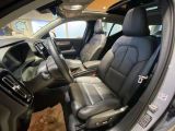 Volvo XC40 bei Gebrauchtwagen.expert - Abbildung (12 / 15) Volvo XC40 bei Gebrauchtwagen.expert - Abbildung (12 / 15)