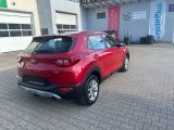 Kia Stonic bei Gebrauchtwagen.expert - Abbildung (6 / 15)