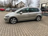 VW Golf Sportsvan bei Gebrauchtwagen.expert - Abbildung (11 / 15)