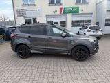 Ford Kuga bei Gebrauchtwagen.expert - Abbildung (3 / 15) Ford Kuga bei Gebrauchtwagen.expert - Abbildung (3 / 15)