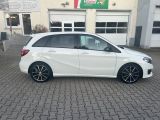 Mercedes-Benz B-Klasse bei Gebrauchtwagen.expert - Abbildung (3 / 15)