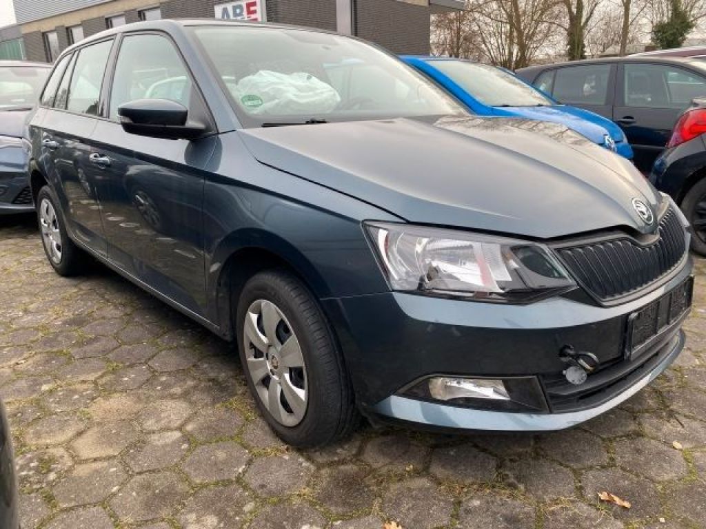 Skoda Fabia bei Gebrauchtwagen.expert - Hauptabbildung Skoda Fabia bei Gebrauchtwagen.expert - Hauptabbildung