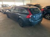 Volvo V60 bei Gebrauchtwagen.expert - Abbildung (2 / 10)