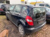 Mercedes-Benz A bei Gebrauchtwagen.expert - Abbildung (4 / 8)