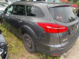 Ford Focus Turnier bei Gebrauchtwagen.expert - Abbildung (3 / 6)
