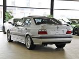 BMW M3 bei Gebrauchtwagen.expert - Abbildung (4 / 15)