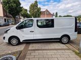 Opel Vivaro bei Gebrauchtwagen.expert - Abbildung (8 / 15)
