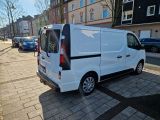 Opel Vivaro bei Gebrauchtwagen.expert - Abbildung (5 / 15) Opel Vivaro bei Gebrauchtwagen.expert - Abbildung (5 / 15)