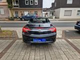 Opel Cascada bei Gebrauchtwagen.expert - Abbildung (6 / 15)