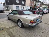 Mercedes-Benz E 320 Cabrio bei Gebrauchtwagen.expert - Abbildung (12 / 15) Mercedes-Benz E 320 Cabrio bei Gebrauchtwagen.expert - Abbildung (12 / 15)