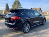 Porsche Cayenne bei Gebrauchtwagen.expert - Abbildung (3 / 15)