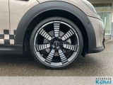 Mini Cooper S bei Gebrauchtwagen.expert - Abbildung (7 / 15)