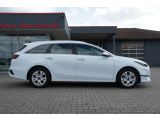 Kia Ceed bei Gebrauchtwagen.expert - Abbildung (9 / 15)