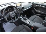 Audi A3 Sportback bei Gebrauchtwagen.expert - Abbildung (13 / 15)