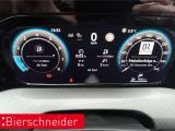 VW Golf VIII bei Gebrauchtwagen.expert - Abbildung (12 / 14)