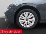 VW Golf VIII bei Gebrauchtwagen.expert - Abbildung (2 / 14)