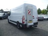 Opel Movano bei Gebrauchtwagen.expert - Abbildung (2 / 15)