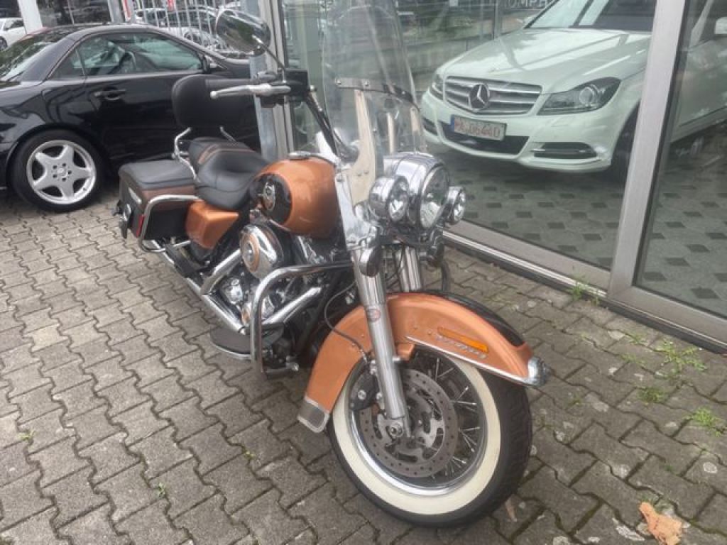Harley-Davidson Road King bei Gebrauchtwagen.expert - Hauptabbildung Harley-Davidson Road King bei Gebrauchtwagen.expert - Hauptabbildung