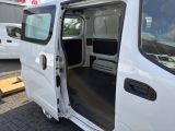 Nissan E-NV200 bei Gebrauchtwagen.expert - Abbildung (14 / 15)
