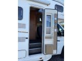 Eura Mobil HS 570 bei Gebrauchtwagen.expert - Abbildung (3 / 15) Eura Mobil HS 570 bei Gebrauchtwagen.expert - Abbildung (3 / 15)