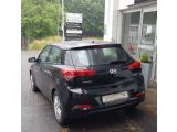 Hyundai i20 bei Gebrauchtwagen.expert - Abbildung (9 / 11)